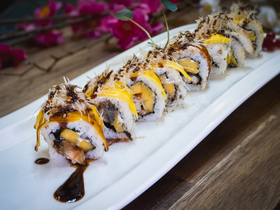 Unagi Mango Rolle
